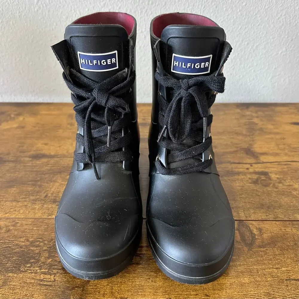 Tommy Hilfiger Women's Rain Boots Booties Lace Up with Buckle Detail Black 6